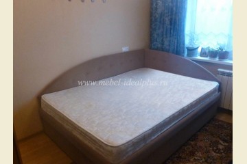 Кровать с мягкой спинкой - 2